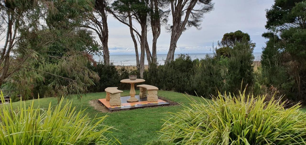 Goat Island Bungalow Ulverstone Bagian luar foto
